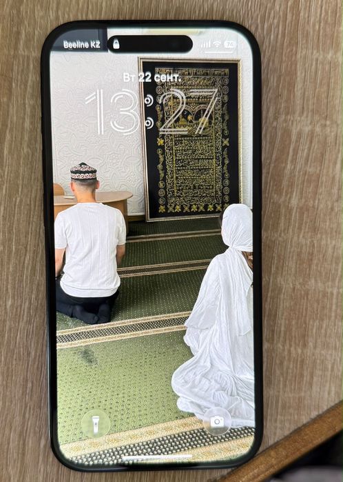 Продам IPhone 15