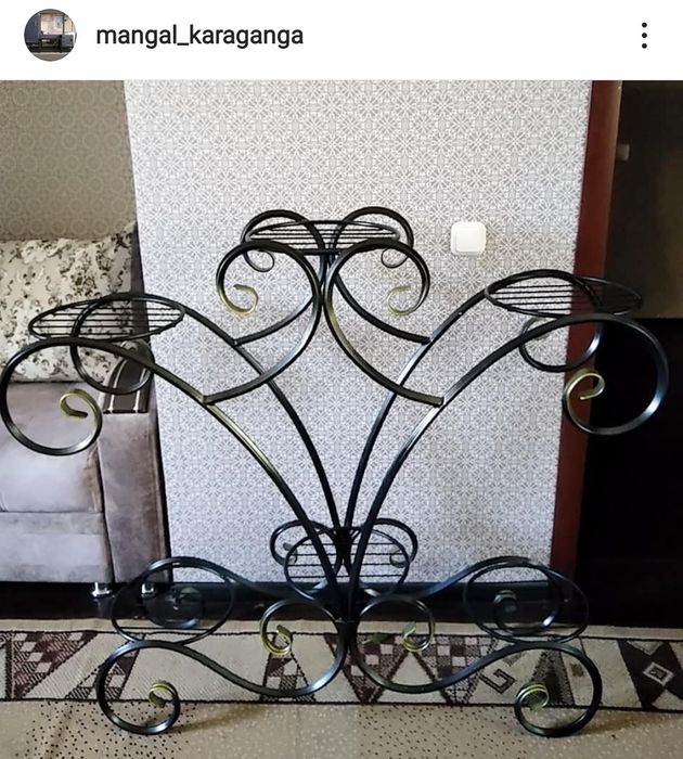 Подставка для цветов