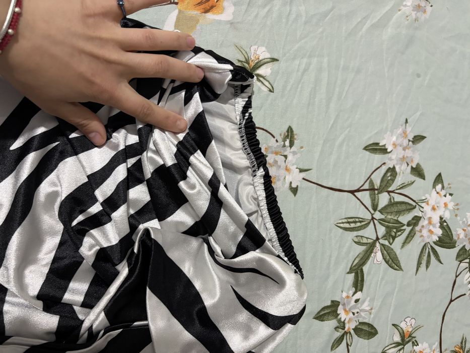 Toate haine dau Gratis