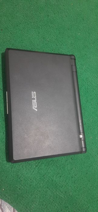 Noutbuk minisi netbuk