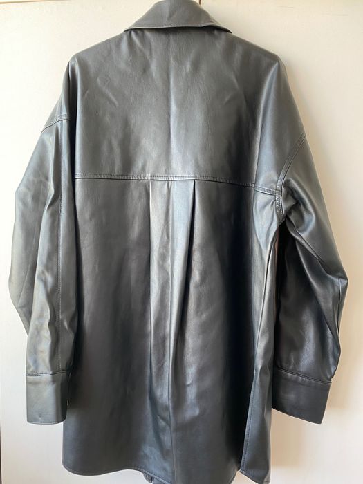 Кожена риза на ZARA