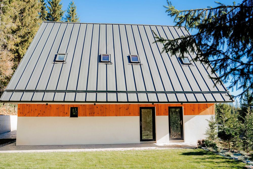 Casă de vacanță de vânzare în Mărișel (aproape de punctele de interes)