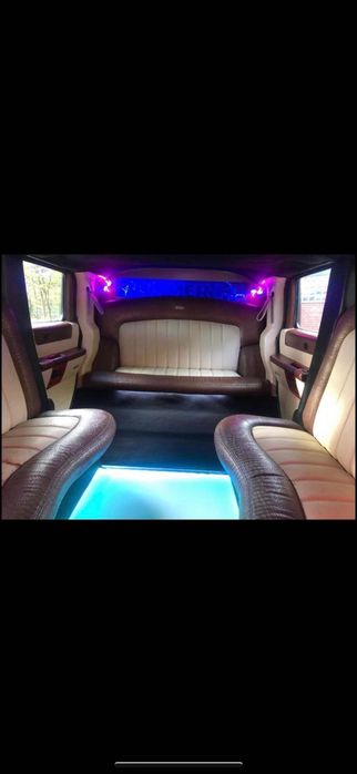 Hummer H2 Limuzina