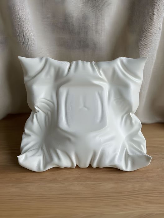 Стойка за геймпад–модерен стенд за джойстик(Xbox/PlayStation/PC)