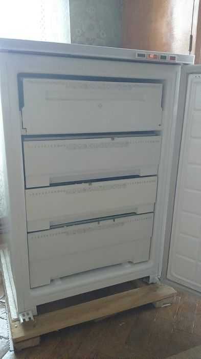 Морозильник Бирюса новый в упаковке