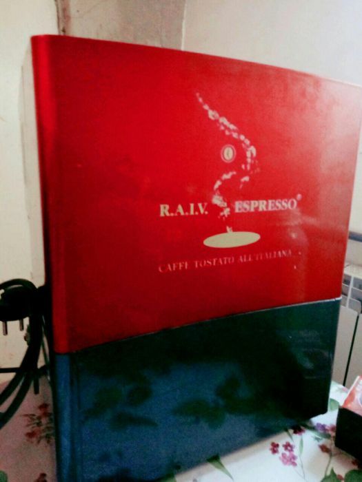 Кофе-машина продам