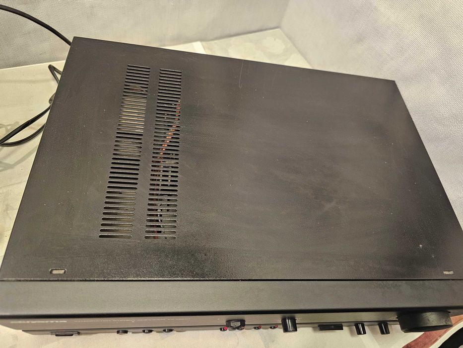 Akiyama ta-9600 300W 2x55W