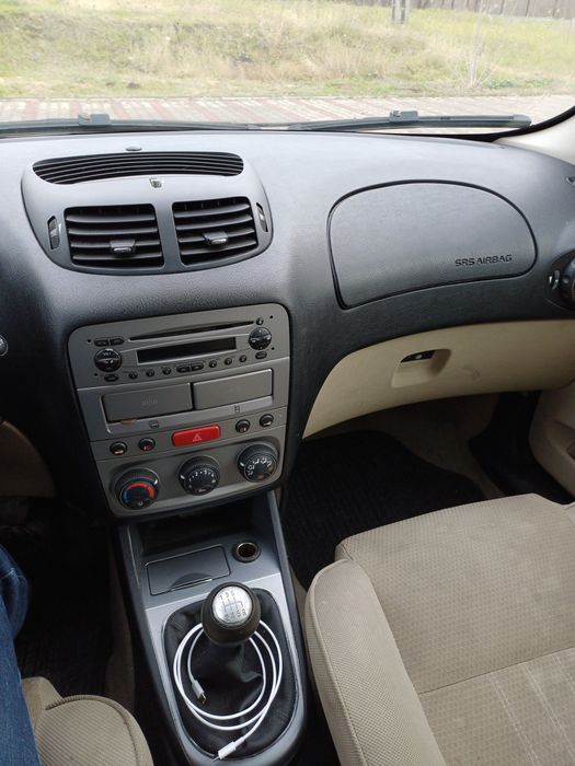 Vând alfa Romeo 147