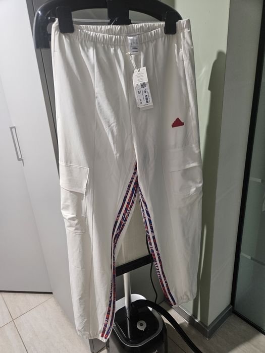 Дамски дрехи Adidas