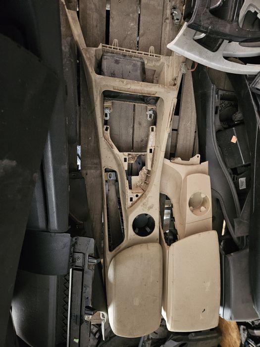 Cotiera bmw x1 e84