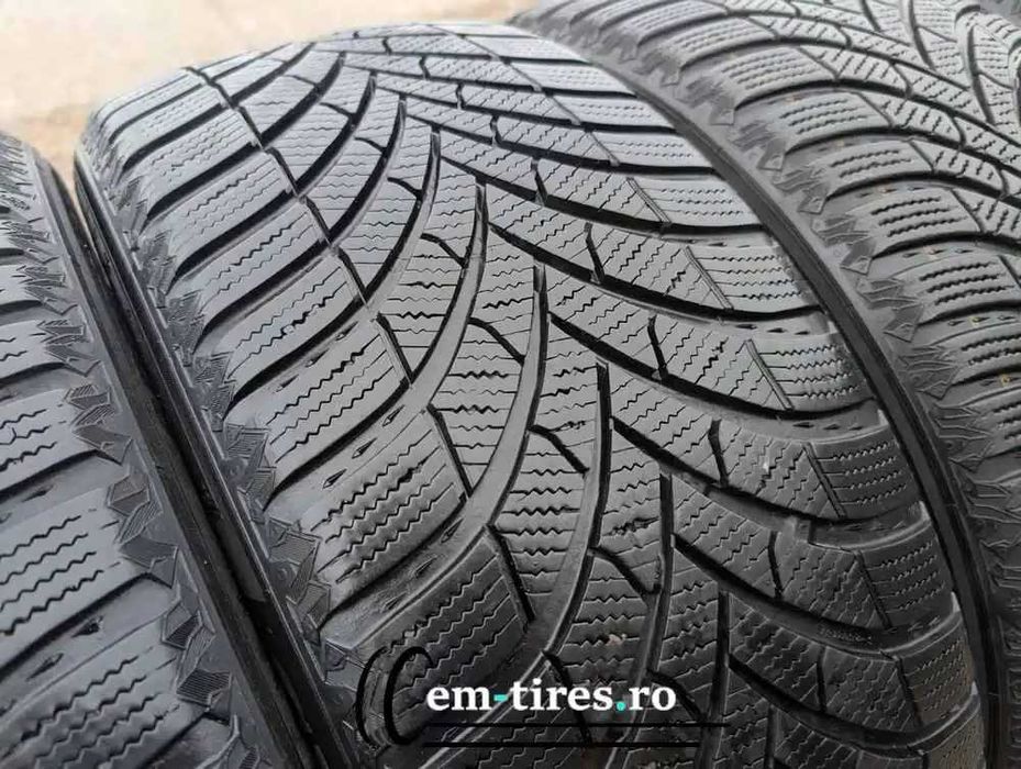 SET 4 Anvelope Iarna 225/50 R18 SEMPERIT Speed Grip 5 99V