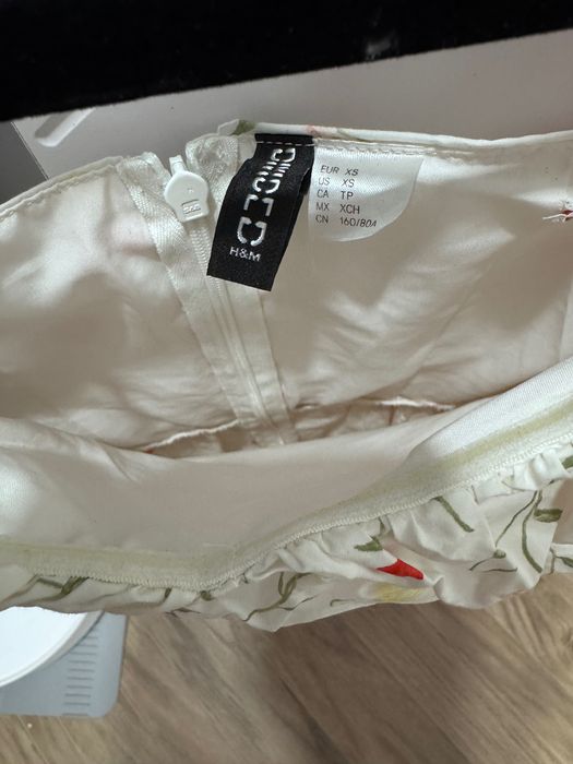 Рокля H&M размер XS