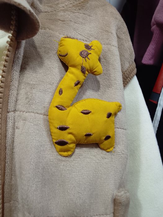 Troyka tolstaya iz Kitaya