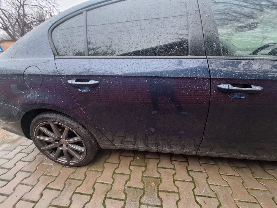 Ușa fata ,ușa spate Vw Passat B7, albastru