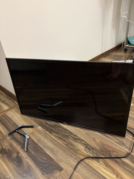 Продам Телевизор tcl