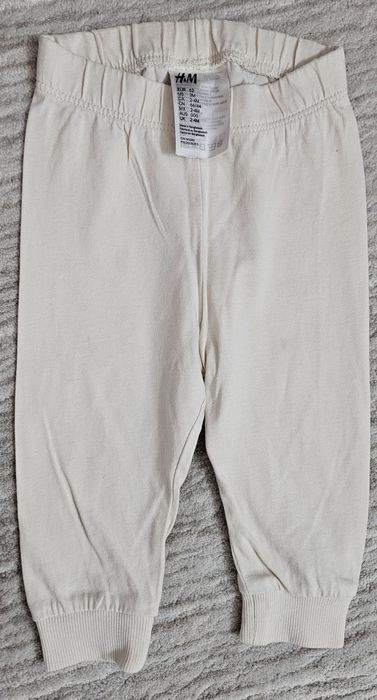 Set 2 pijamale HM marime 62 (3 luni)