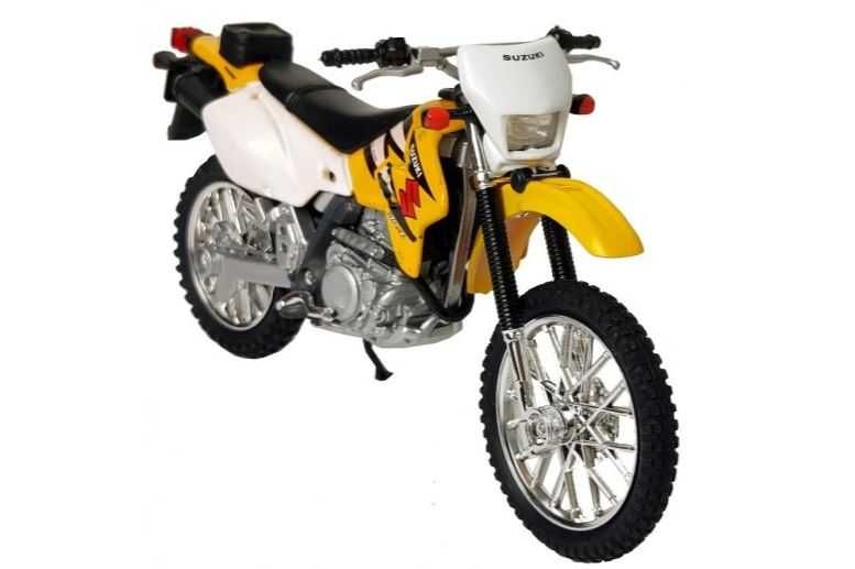 suzuki DRZ400S масштабная модель 1/18