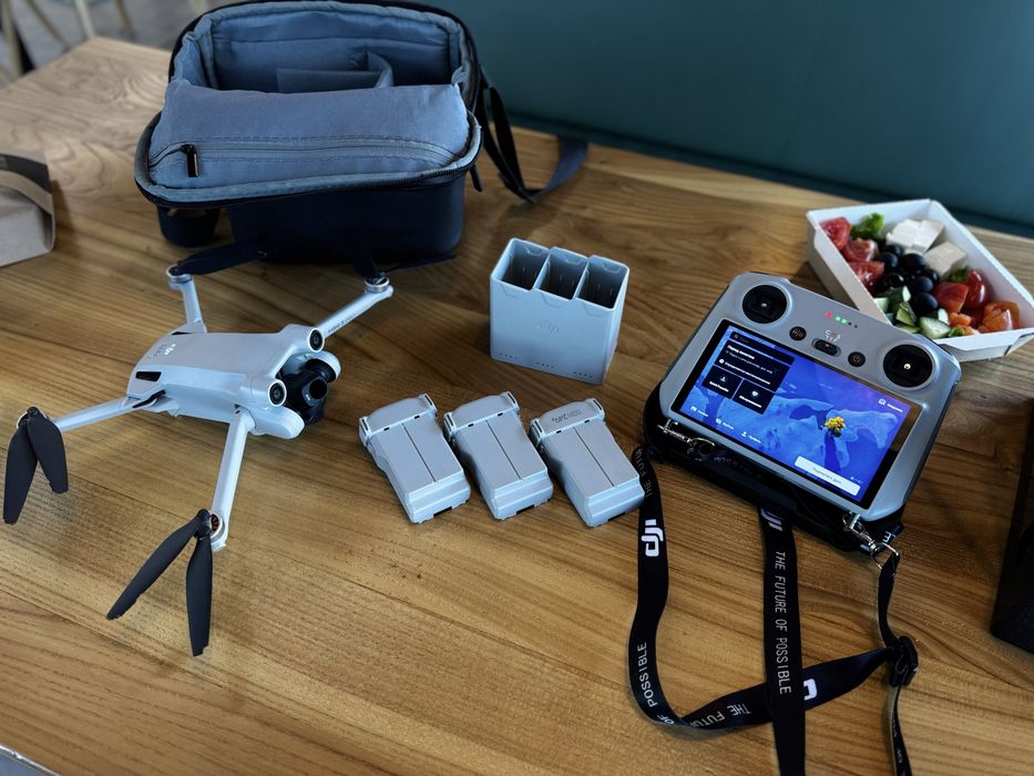 Dji mini 3 pro , fly more combo
