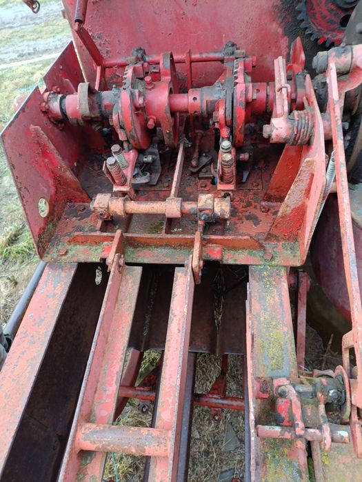 Vând balotietr Belgher