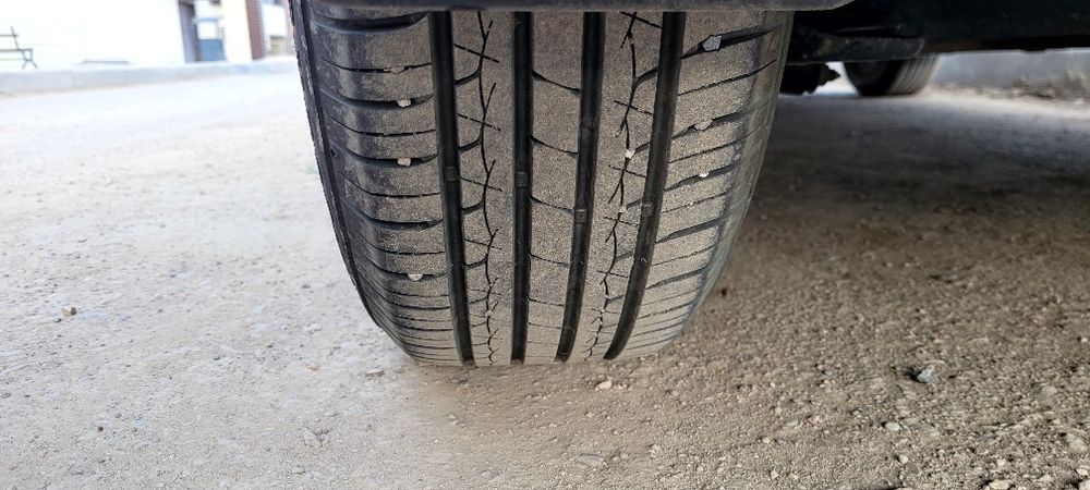 Продам летний шины