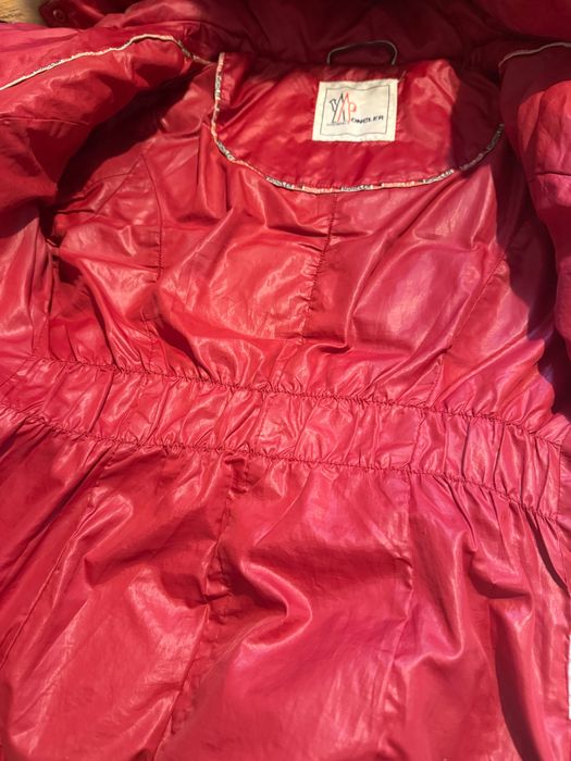 Яке с гъши пух и яка от лисица Moncler