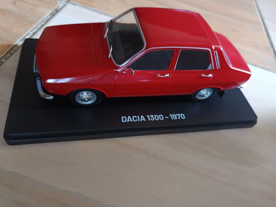 macheta auto dacia 1300 1:24