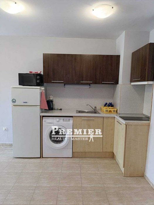 Продава се Едностаен апартамент в к.к. Слънчев бряг - 52 кв.м за 1058 €/кв.м - Снимка #8