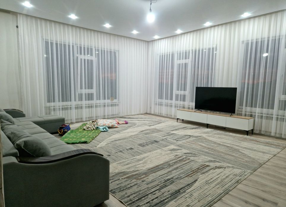 Продается жилой дом плоской крыша