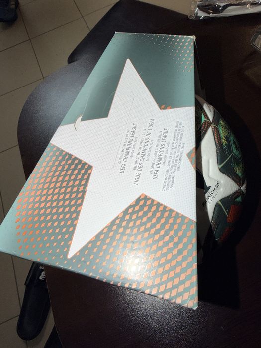 Футболна топка UCL season 24/25