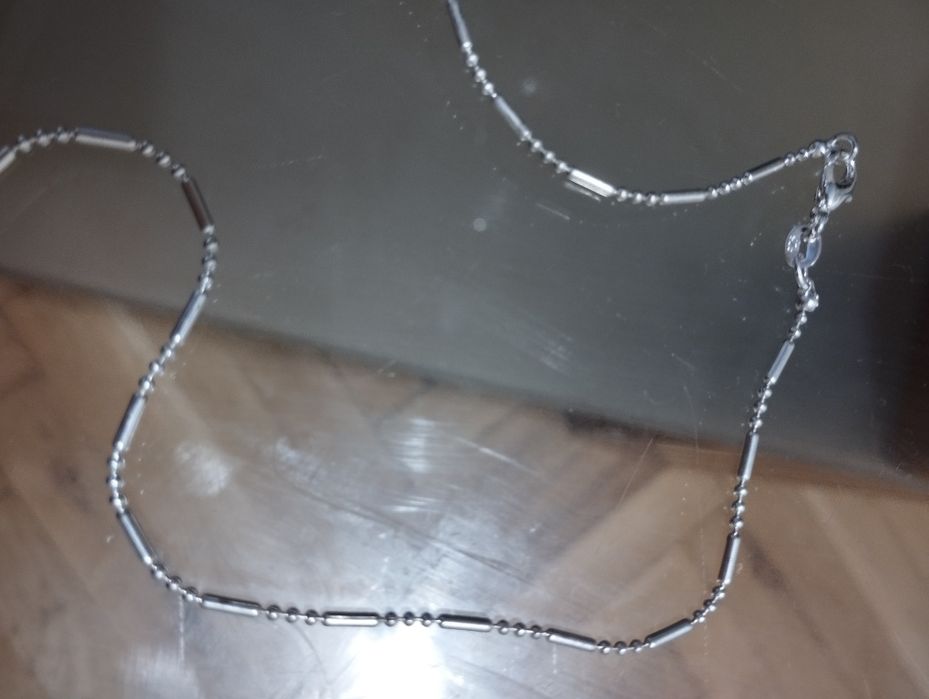 Две дамски колиета