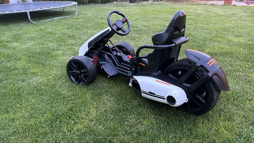 Masinuta electrica super calitate