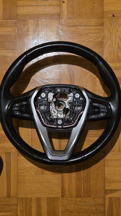 Volan Bmw G30 Complet