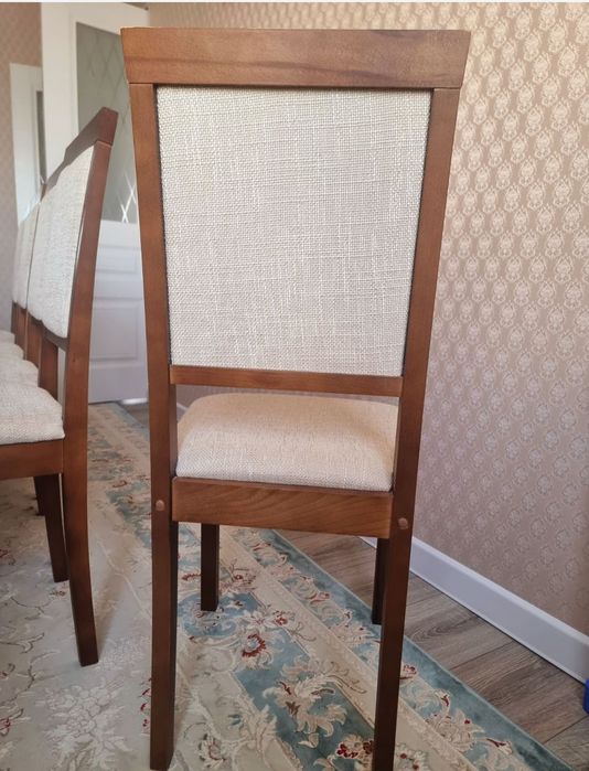 продам стол стулья для гостиной