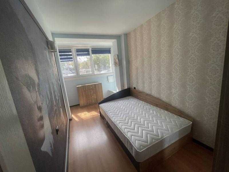 Луксозно обзаведен тристаен апартамент под наем в Лазур!