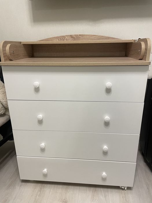 Пеленальный стол-комод