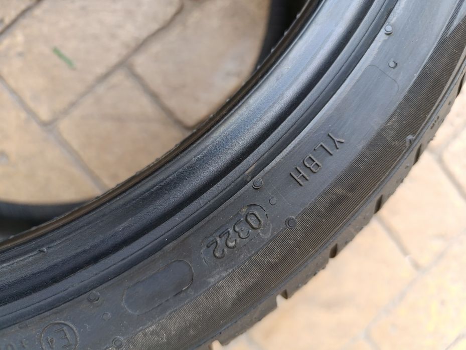 Летни гуми Nokian 255/35/18 Powerpruf