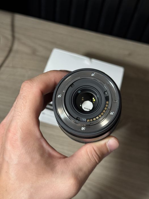 Obiectiv sigma 23mm f1.4 / fujifilm