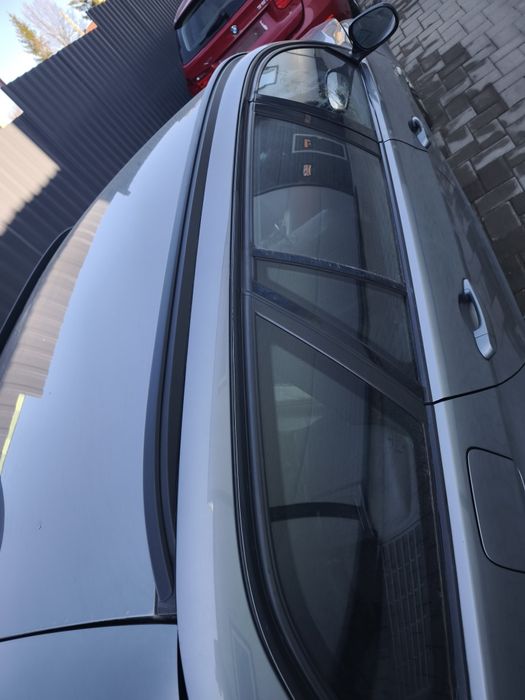Ornamente cupola bara longitudinala BMW seria 3 E91 negre