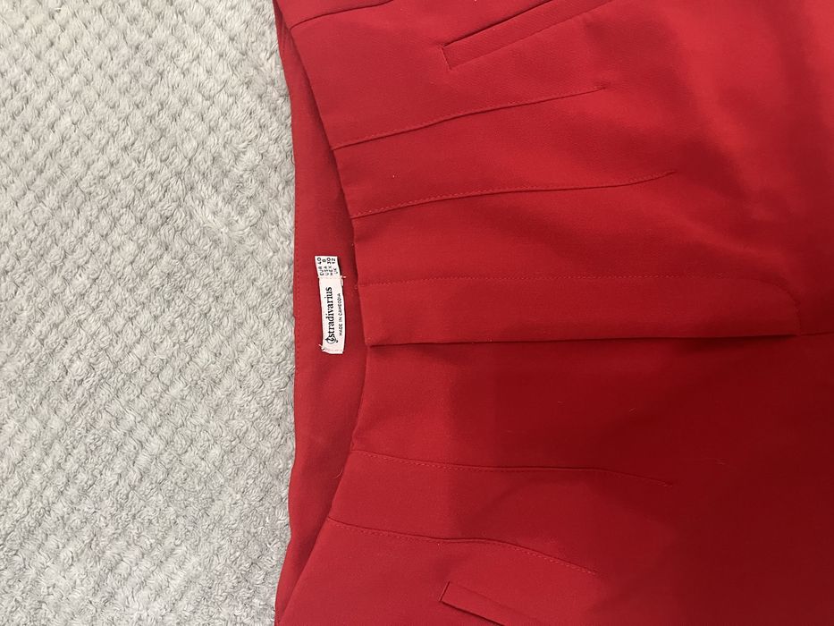 Pantaloni office Stradivarius