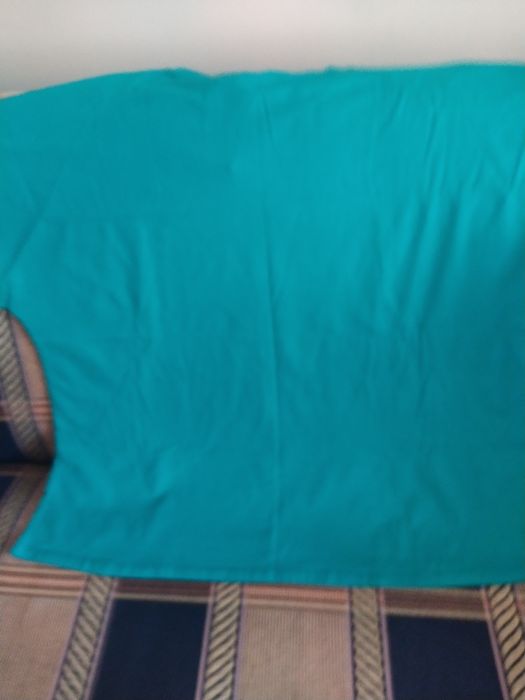 Блузка с изображением шаров