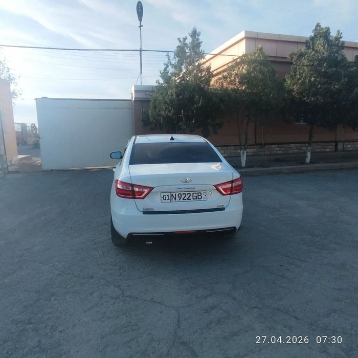 Lada vesta 2016 sedan