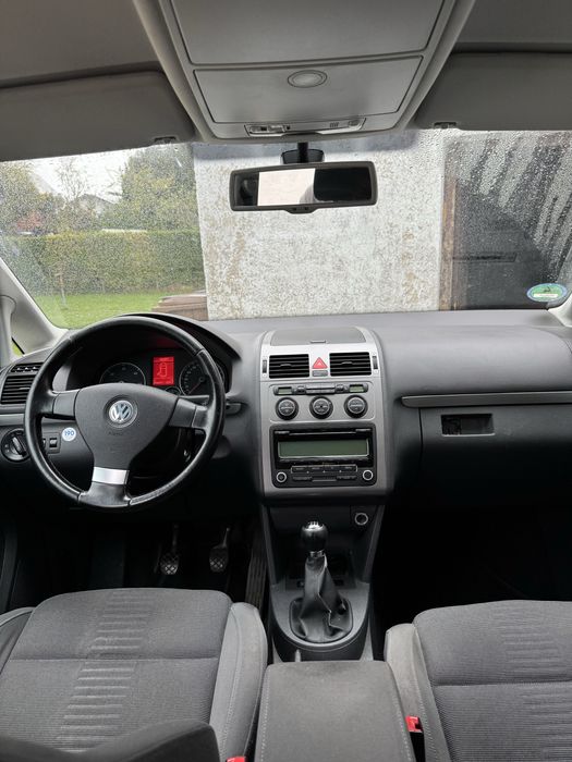 Volkswagen Touran 2.0 tdi 140cp