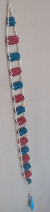 Массажёр (СССР) и массажный коврик.