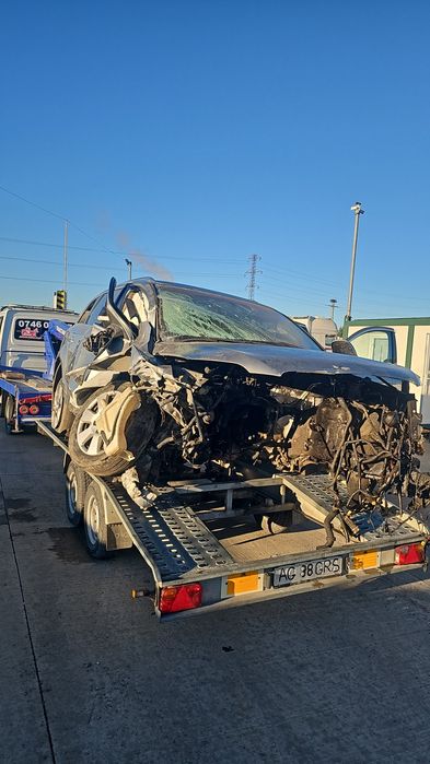 Tractari auto, tractari Pitesti,Topoloveni,Stefanesti, platforma Piteș