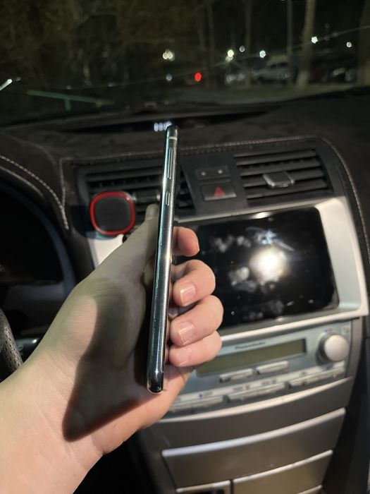 Продается Samsung s10 128 гб