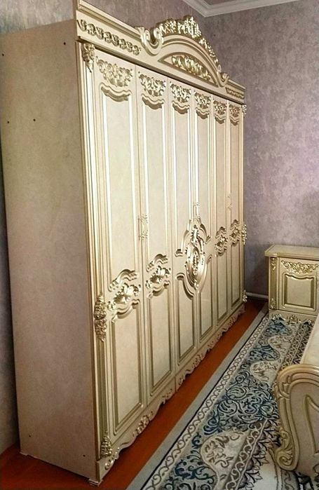 Mebel spalni garnitur