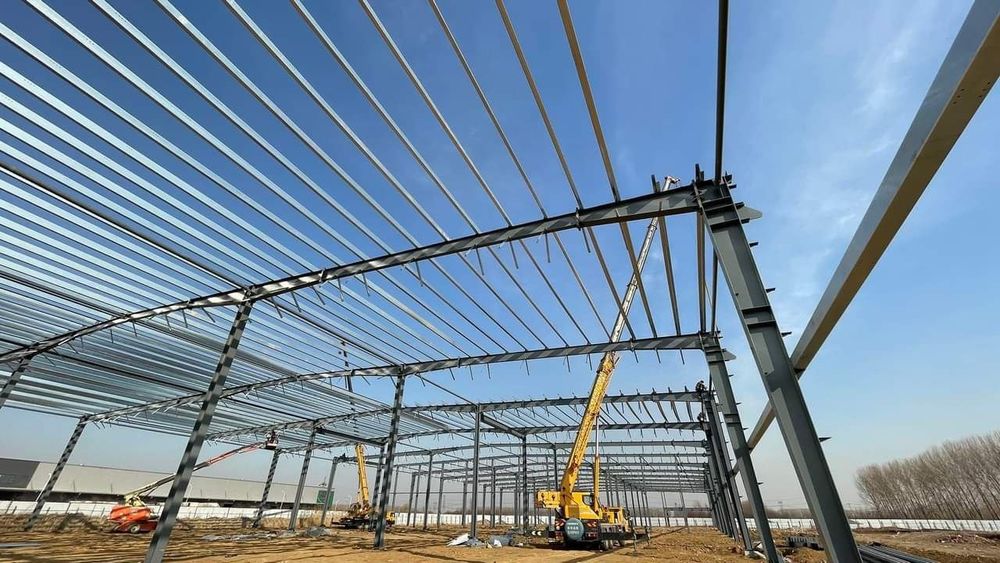 Металлоконструкция, монтаж сэндвич панели