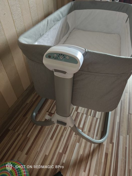 Детская кроватка.