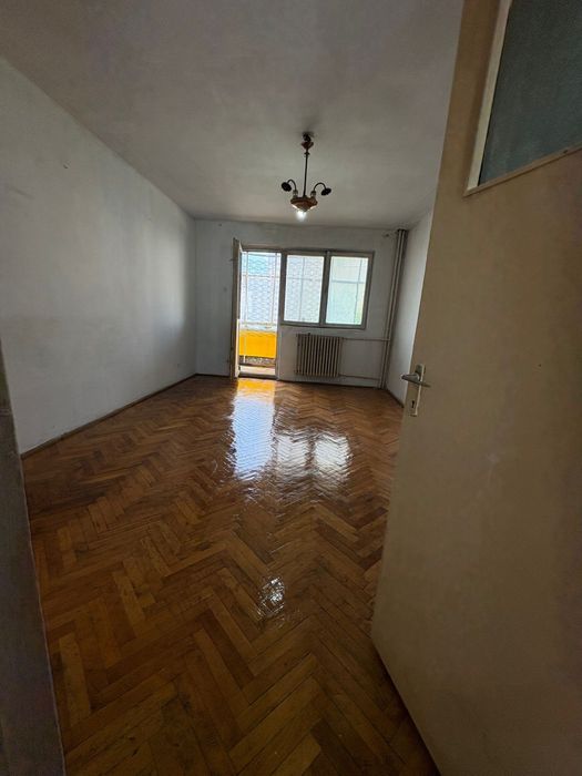 Vand apartament