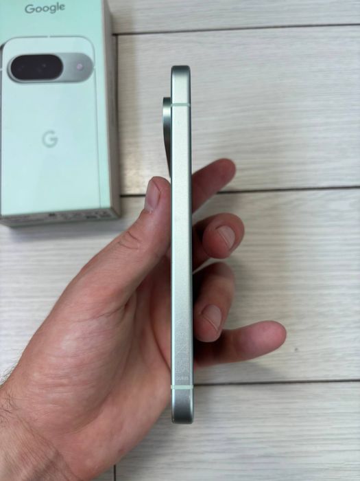 Vând pixel 9 128gb